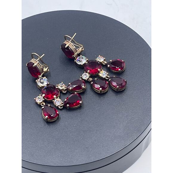Beautiful Vintage Signed Red Clear Rhinestone Chandelier Clip On Earrings - Picture 12 of 16